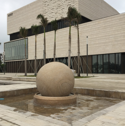 مجسمه سنگی Xingyan بزرگترین توپ Feng Shui را در سرزمین اصلی چین در Zhuhai ایجاد می کند